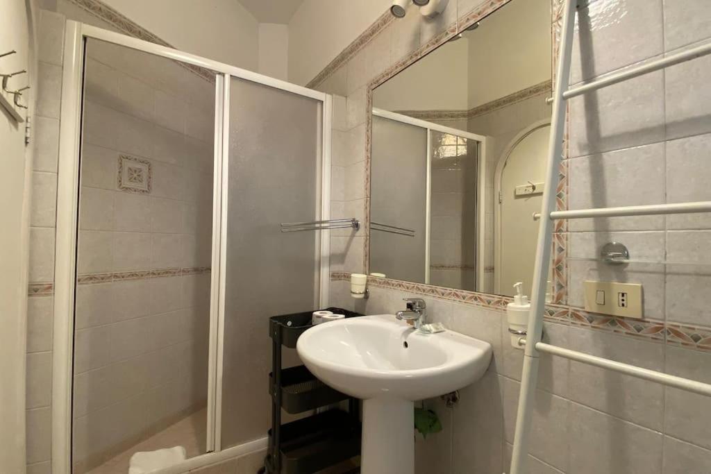 Vicolo Del Bologna Apartment Rom Exteriör bild